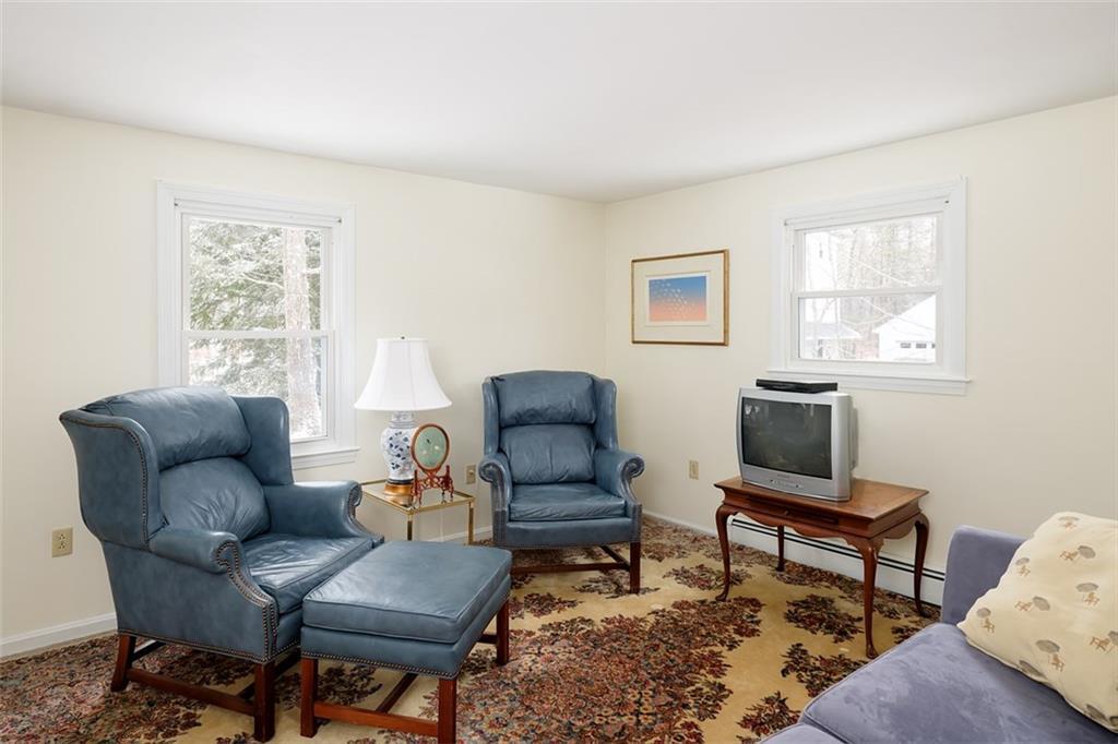 83 Pine Hill Road York, ME 03902 - Photo 10 of 34 Photo