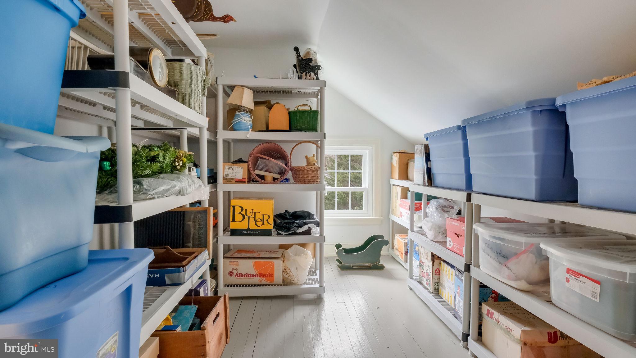563 Pebble Hill Road Doylestown, PA 18901 - Photo 49 of 81 a bedroom with furniture and a book shelf