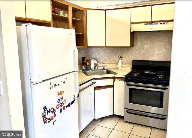 78 Club Place Absecon, NJ 08205 - Photo 4 of 12