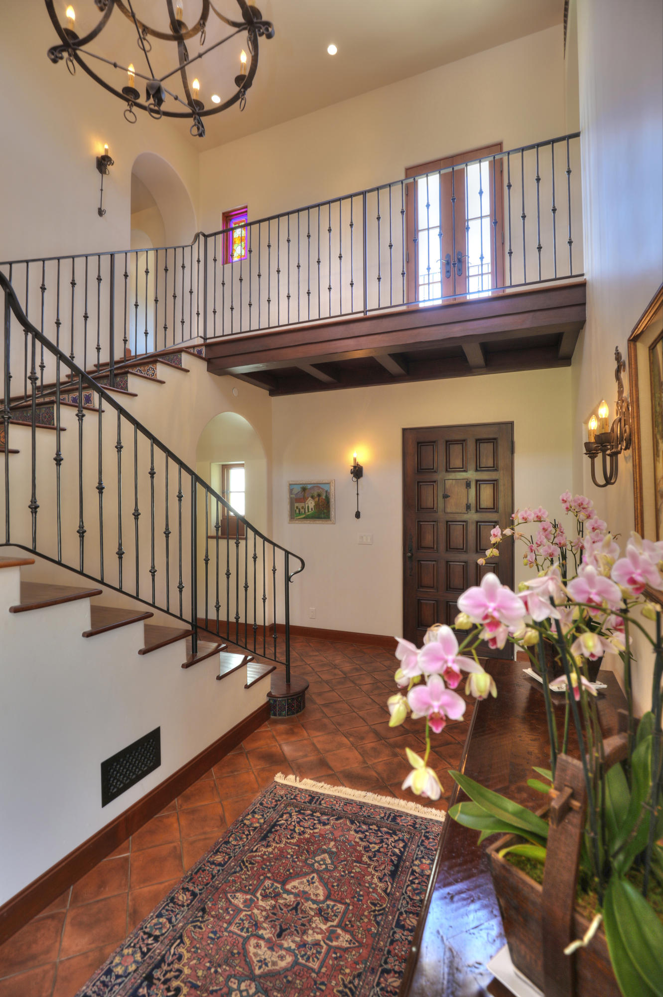311 Ennisbrook Drive Montecito, CA 93108 - Photo 3 of 31 a living room with furniture