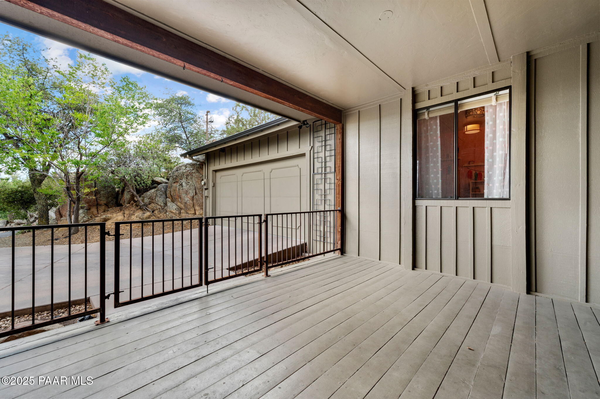 2008 Forest Hills Road Prescott, AZ 86303 - Photo 4 of 43 front Porch