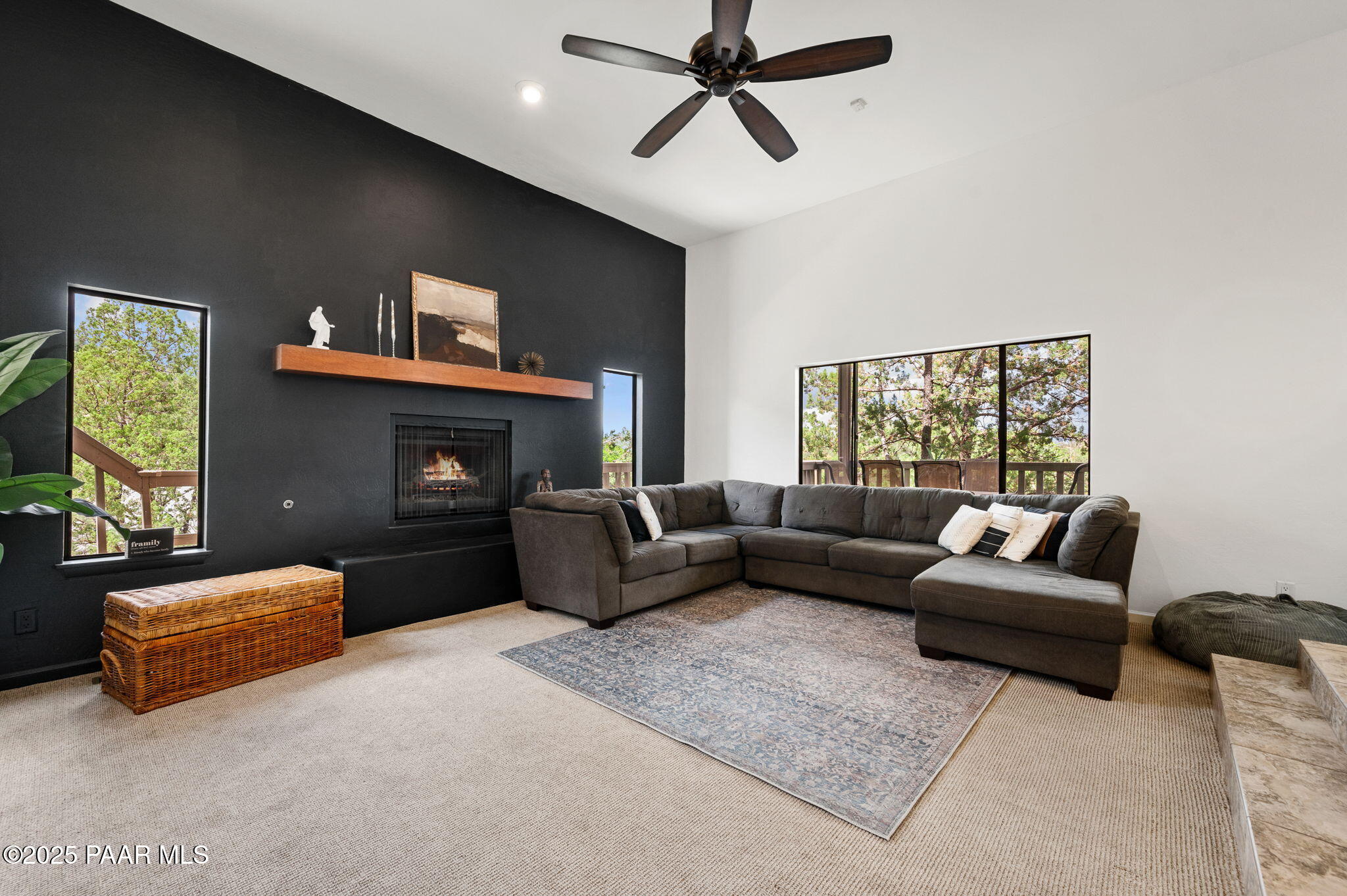 2008 Forest Hills Road Prescott, AZ 86303 - Photo 8 of 43 Living Room