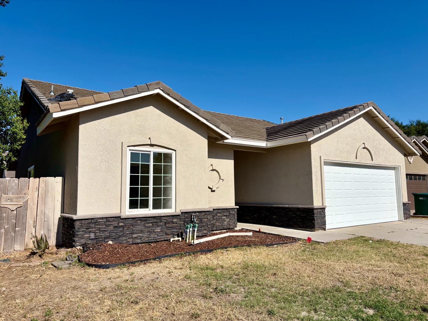 2833 Colton Court Merced, CA 95348 - Photo 2 of 22