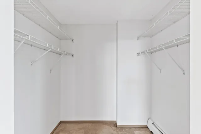 $149,000 | 6615 Lake Shore Drive South, Unit 900, Richfield, MN 55423