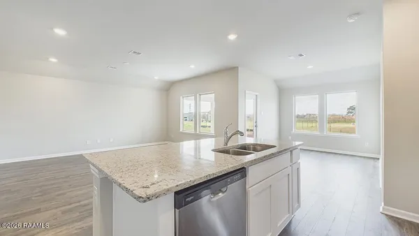 $258,000 | 138 Lake Ridge Drive, Broussard, LA 70518