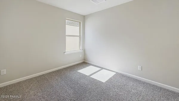 $258,000 | 138 Lake Ridge Drive, Broussard, LA 70518