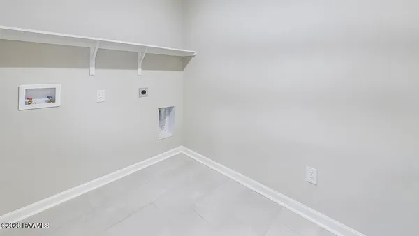 $258,000 | 138 Lake Ridge Drive, Broussard, LA 70518