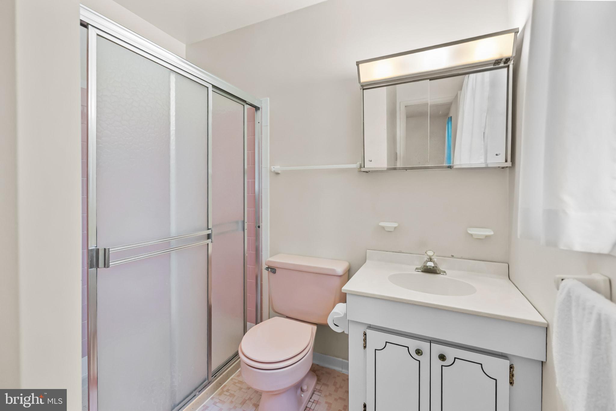 6914 Hadlow Drive Springfield, VA 22152 - Photo 24 of 44