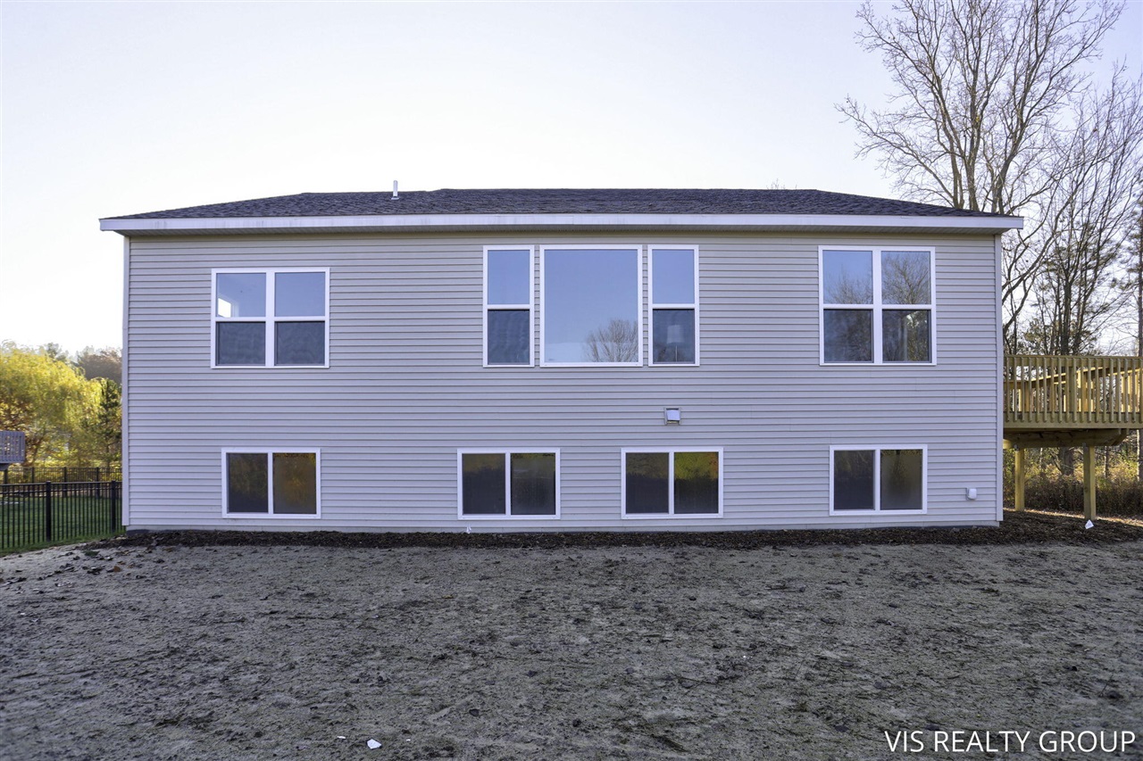 14765 Edenbridge St Spring Lake, Unit AC70 Spring Lake, MI 49456 - Photo 6 of 37