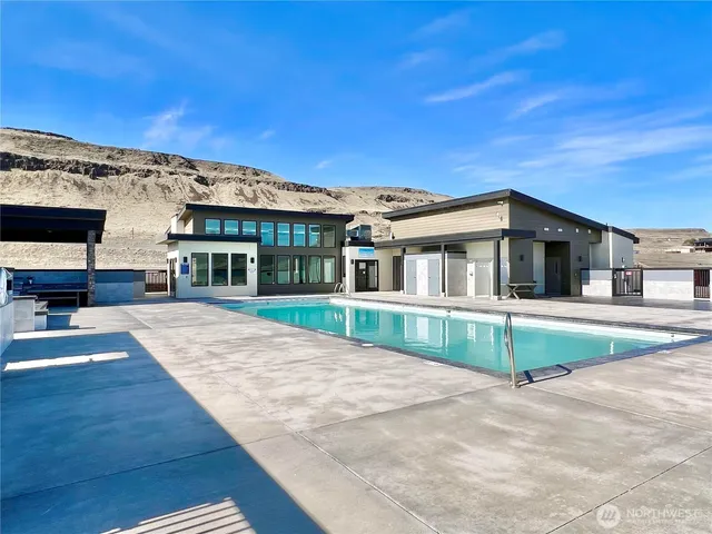 $200,000 | 531 Bridgeview Drive, Vantage, WA 98950