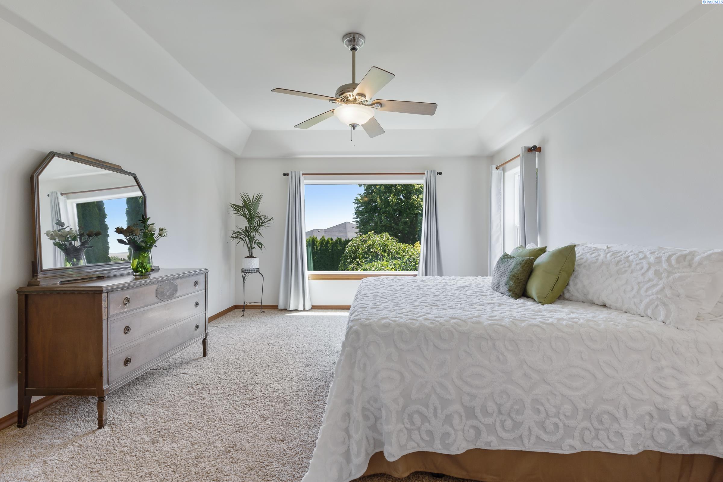 2690 Katie Road Kennewick, WA 99338 - Photo 14 of 50 Gallery Image 14