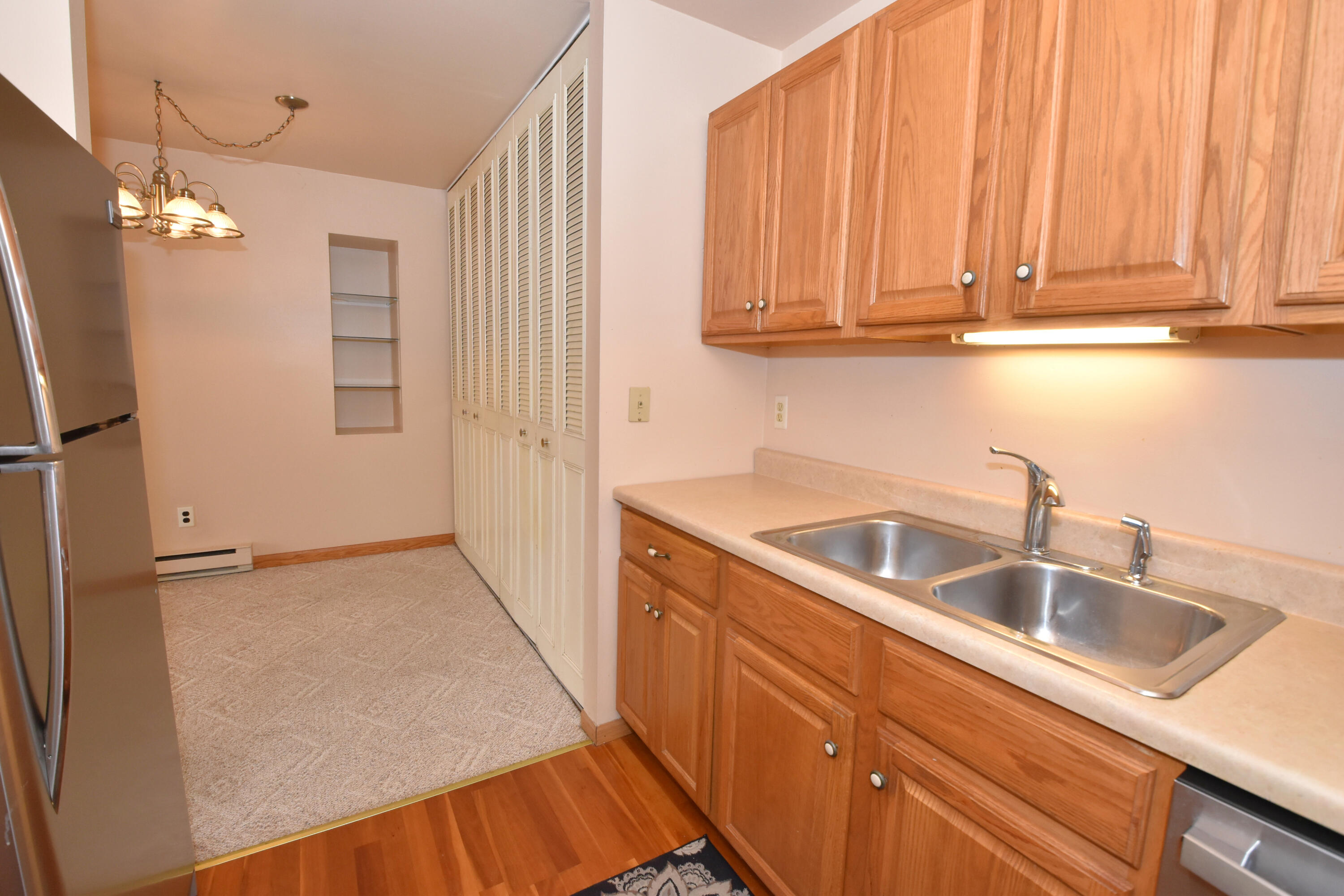 3621 St Andrews Court, Unit 107 Racine, WI 53405 - Photo 12 of 26 Kitchen