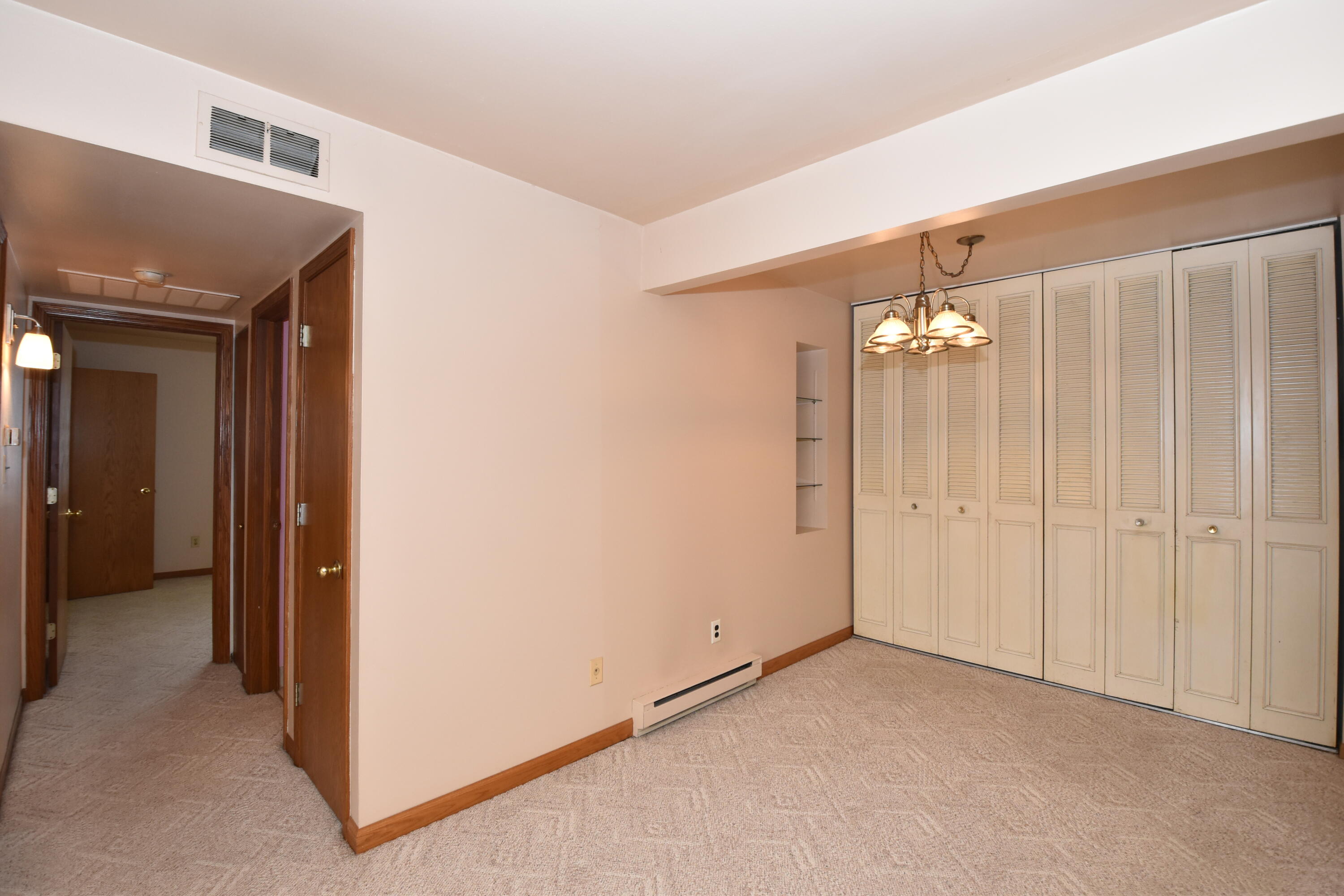 3621 St Andrews Court, Unit 107 Racine, WI 53405 - Photo 14 of 26 Dining Room