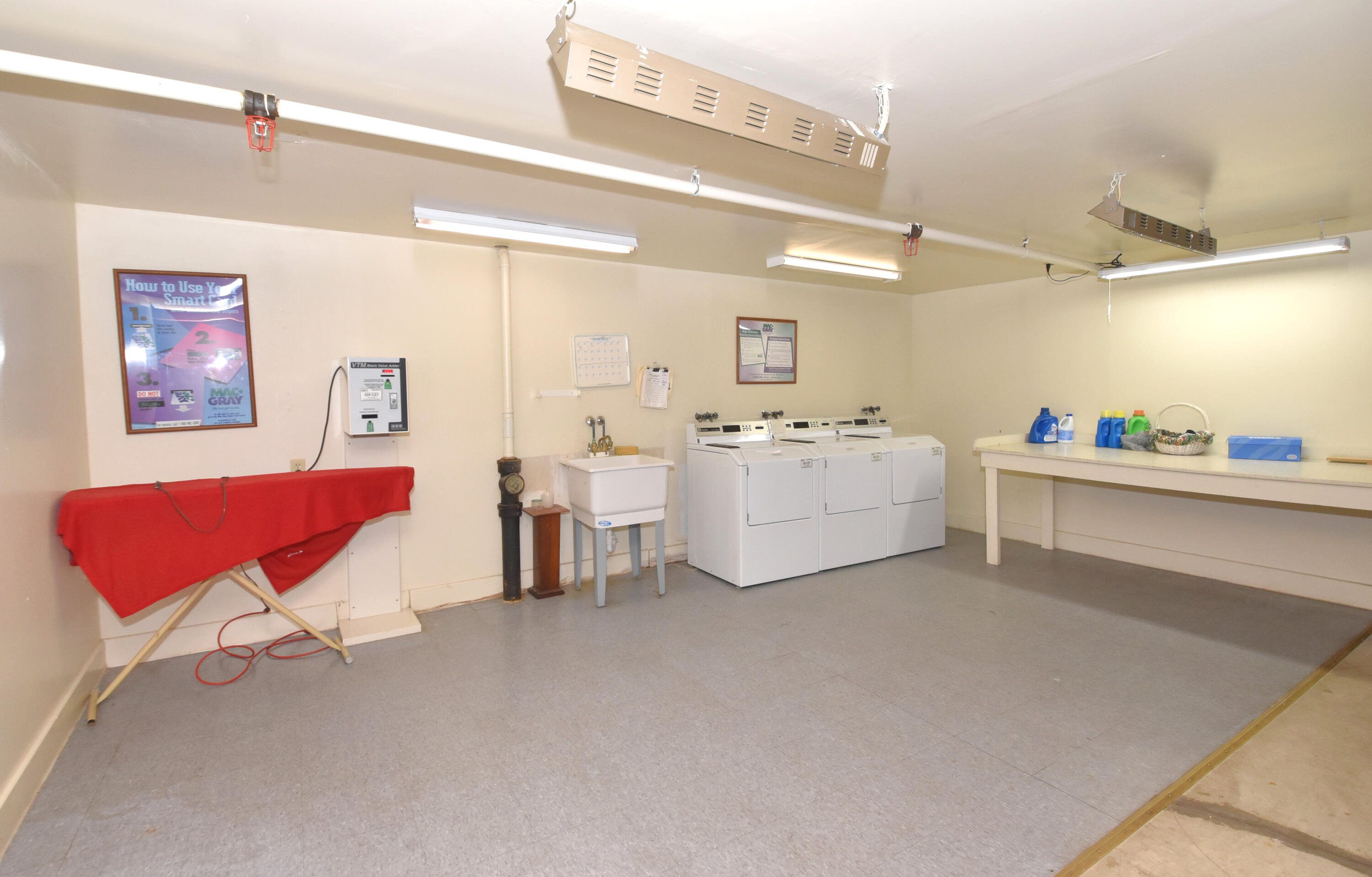 3621 St Andrews Court, Unit 107 Racine, WI 53405 - Photo 22 of 26 Laundry