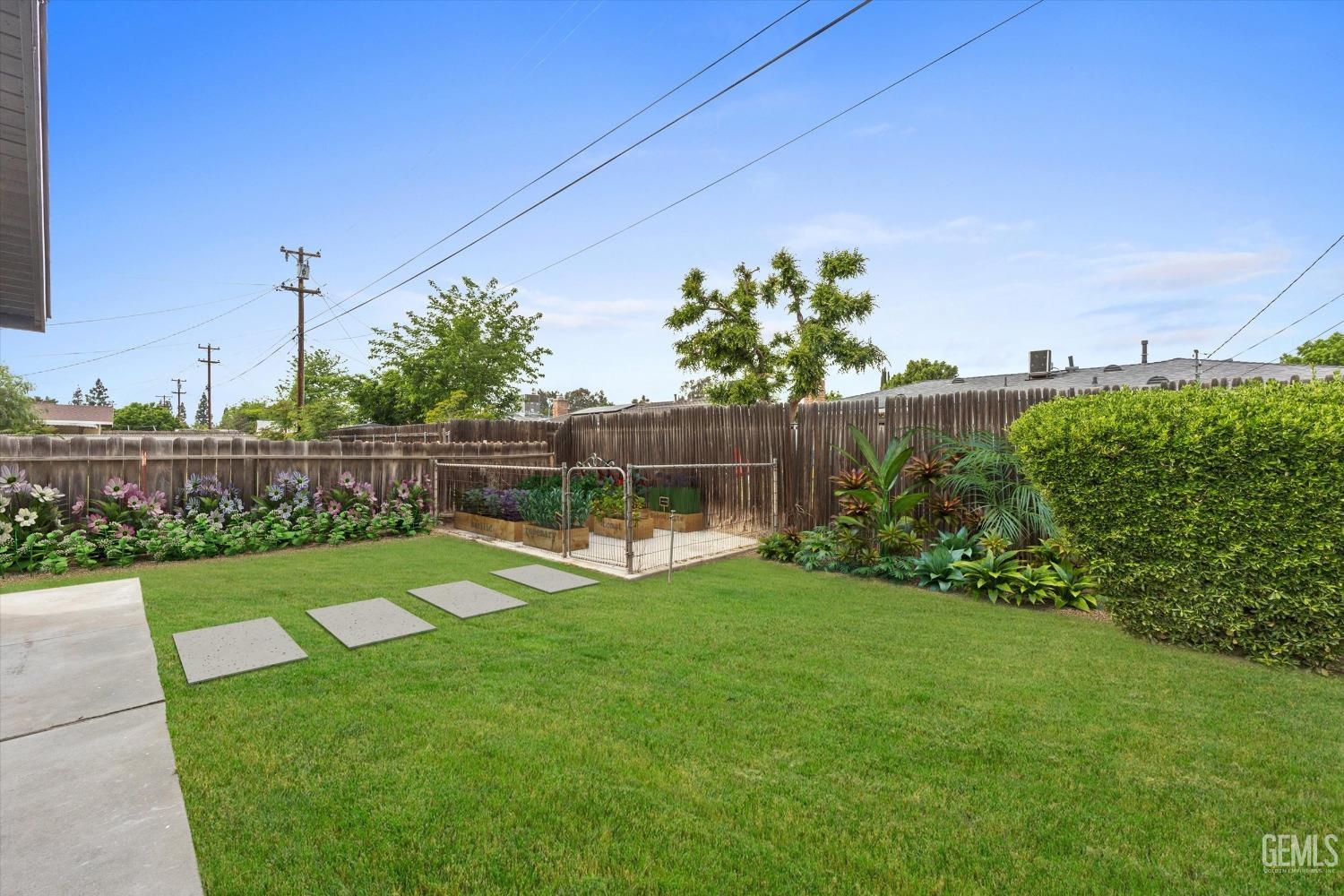 Undisclosed Address Bakersfield, CA 93304 - Photo 41 of 46