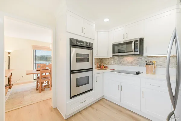 $1,385,000 | 4 Greenwood Cove Drive, Unit F, Tiburon, CA 94920