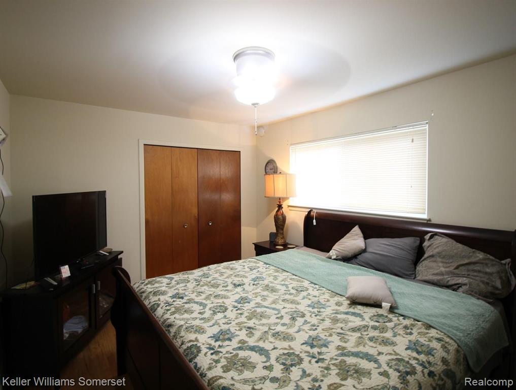 8401 18 18 Mile Road, Unit 126 Sterling Heights, MI 48313 - Photo 11 of 14