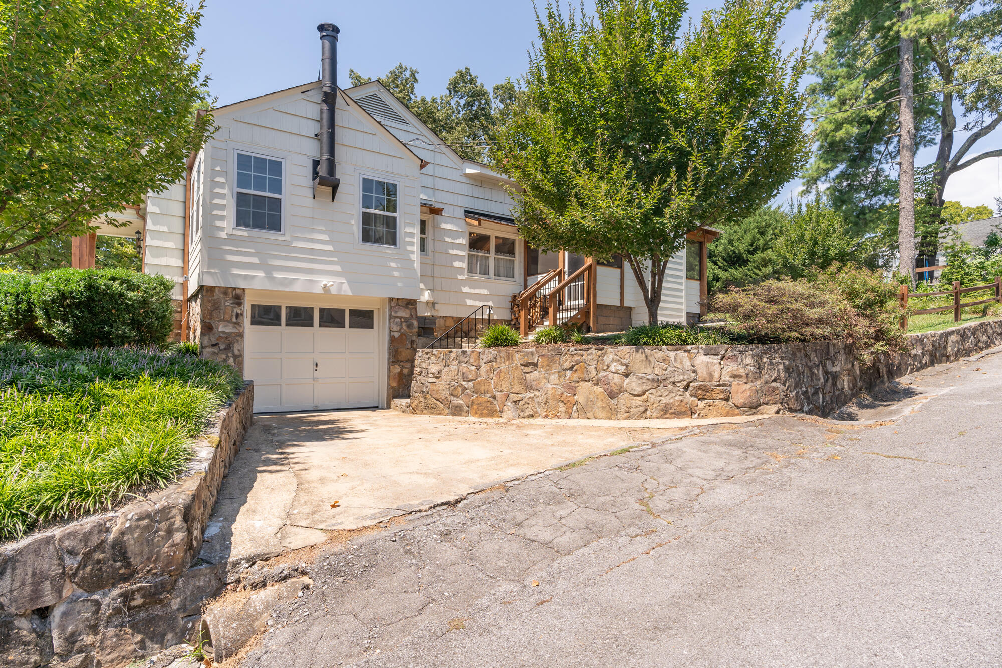 515 Winston Road Chattanooga, TN 37405 - Photo 64 of 65 515winston-62