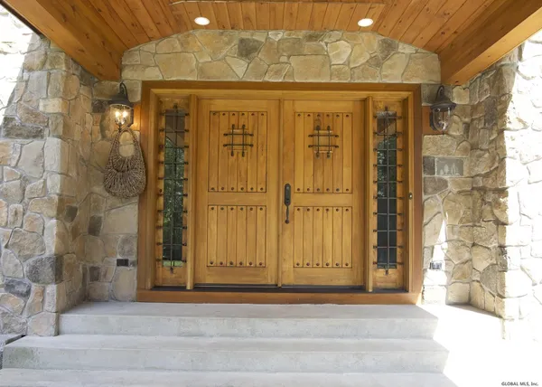 $20,000 | 32 Flat Rock Road, Lake George, NY 12845