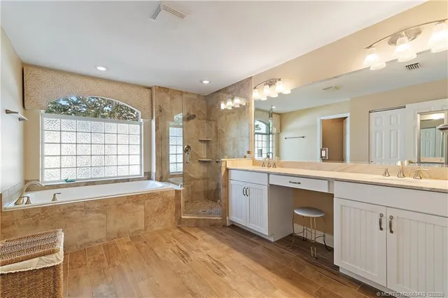 $925,000 | 2609 Southwest Mayacoo Way, Palm City, FL 34990