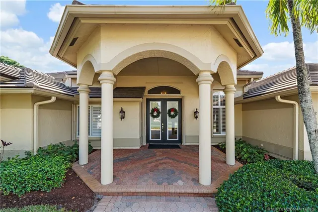 $925,000 | 2609 Southwest Mayacoo Way, Palm City, FL 34990
