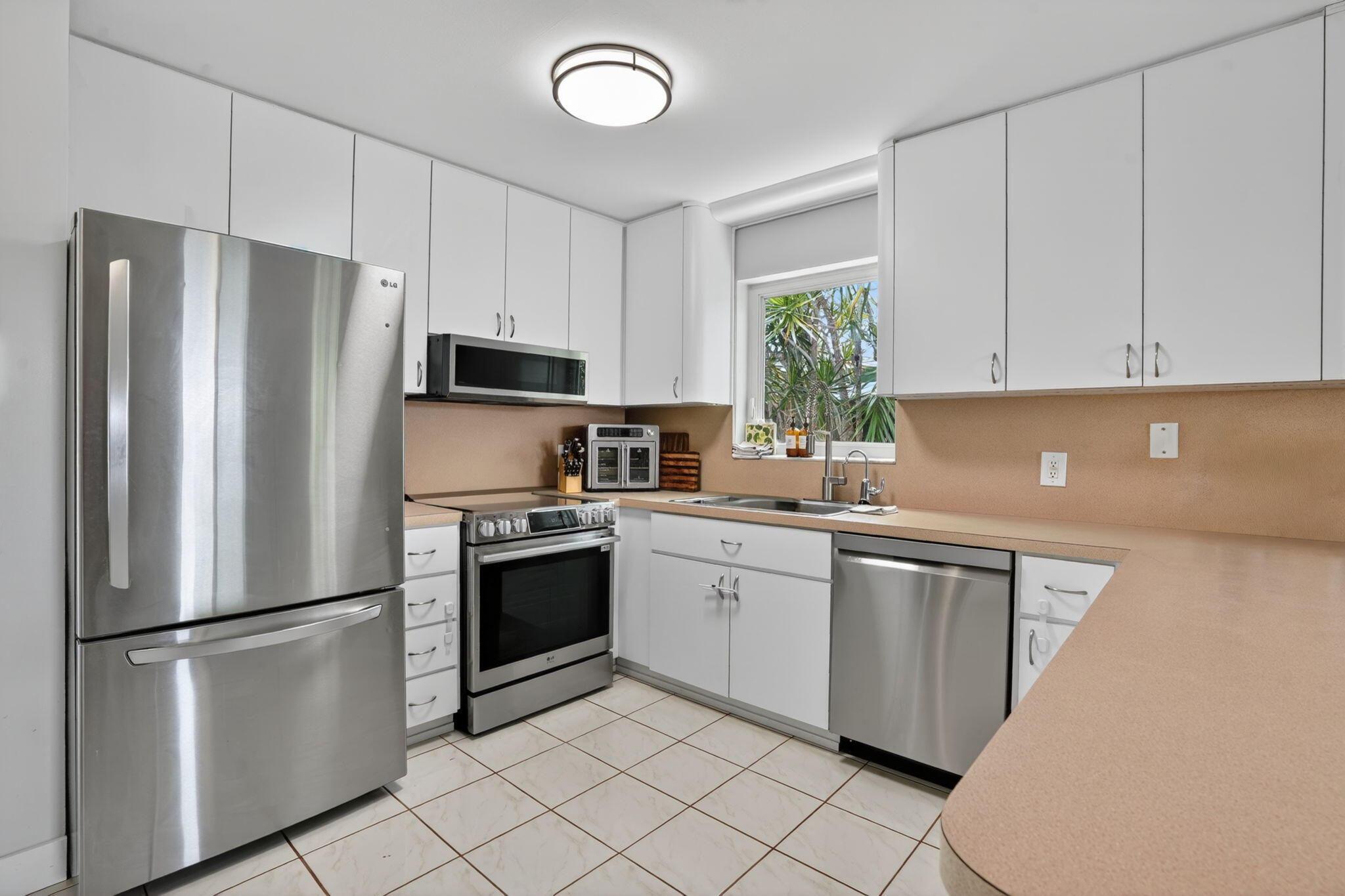 8 North End Road Key Largo, FL 33037 - Photo 8 of 39 8-web-or-mls-DSC09222-2 (2)