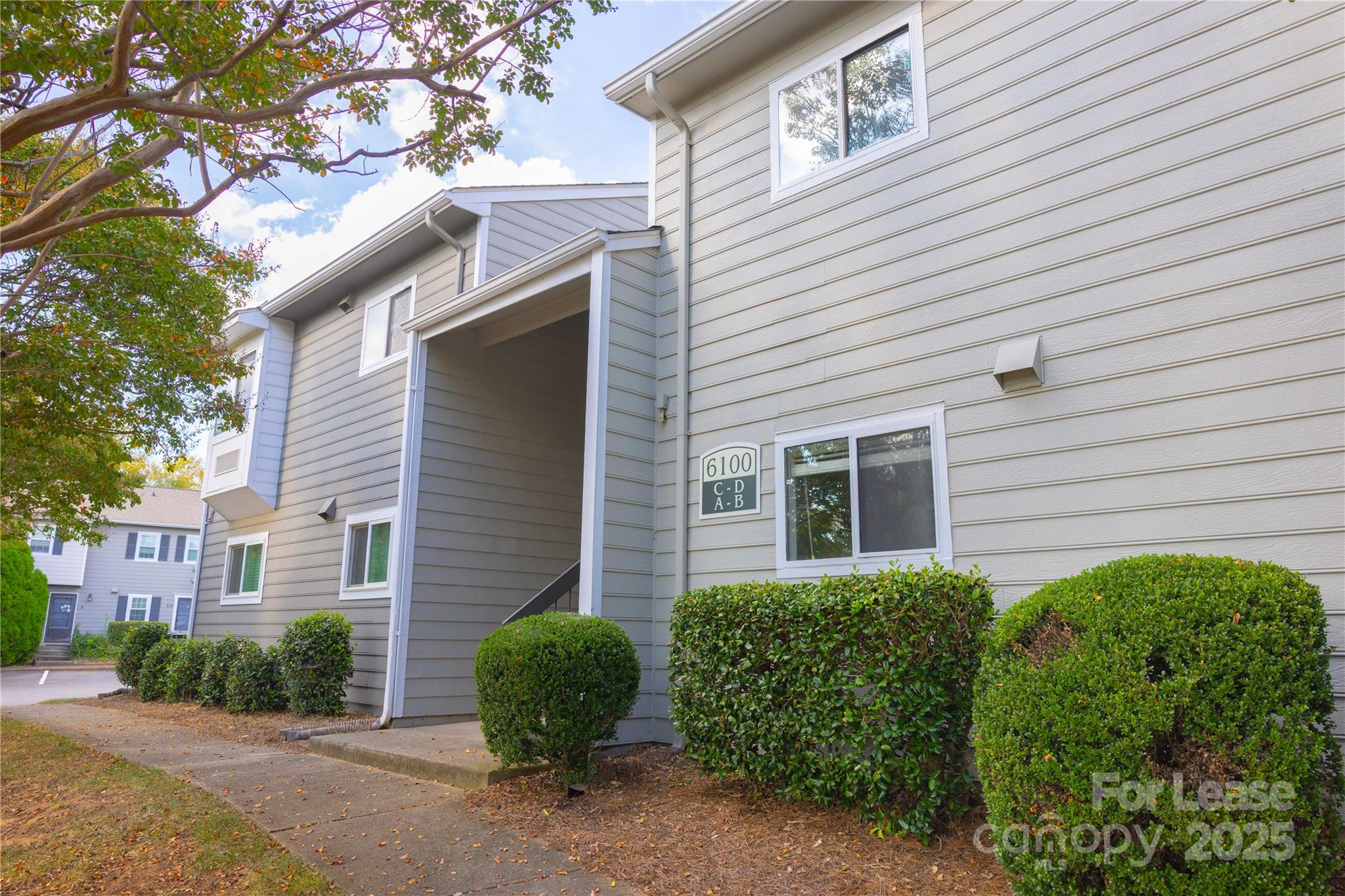 6100 Heathstone Lane, Unit B Charlotte, NC 28210 - Photo 2 of 19