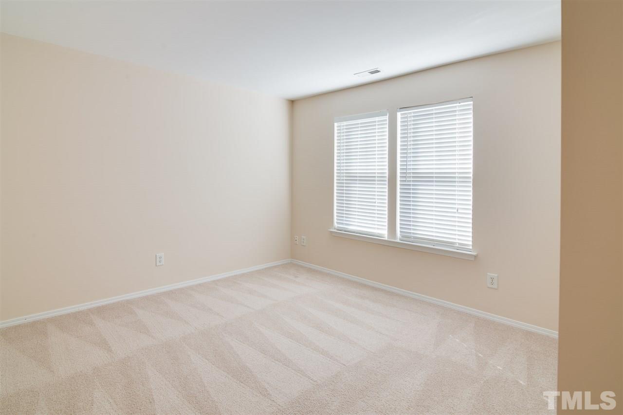 8319 Rubblestone Path Raleigh, NC 27613 - Photo 20 of 28