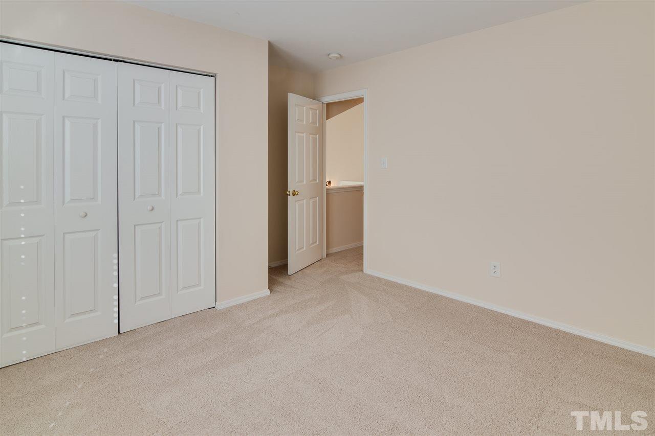 8319 Rubblestone Path Raleigh, NC 27613 - Photo 21 of 28