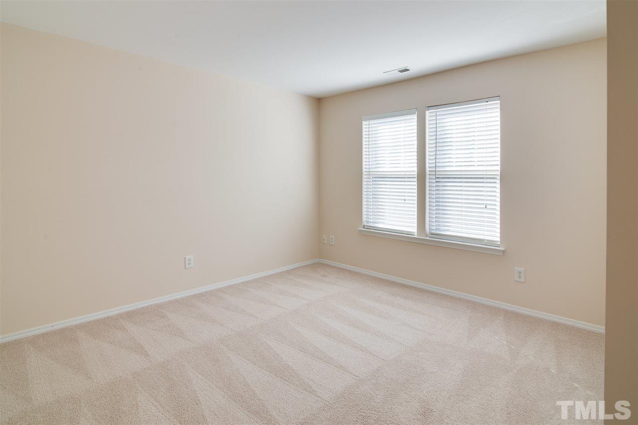8319 Rubblestone Path Raleigh, NC 27613 - Photo 22 of 28