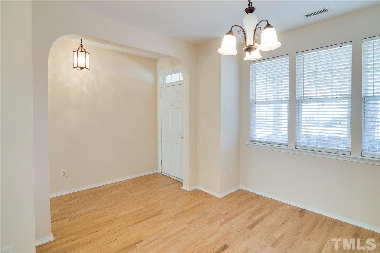 8319 Rubblestone Path Raleigh, NC 27613 - Photo 7 of 28