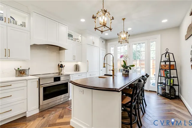 $949,900 | 1213 Tilbury Lane, Henrico, VA 23229