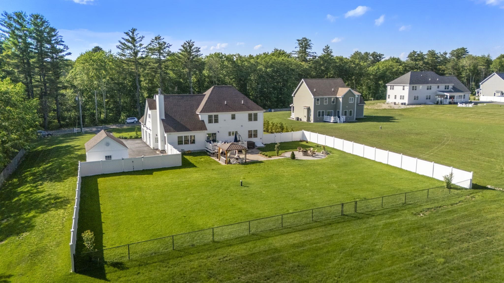 152 South Road Londonderry, NH 03053 - Photo 55 of 60