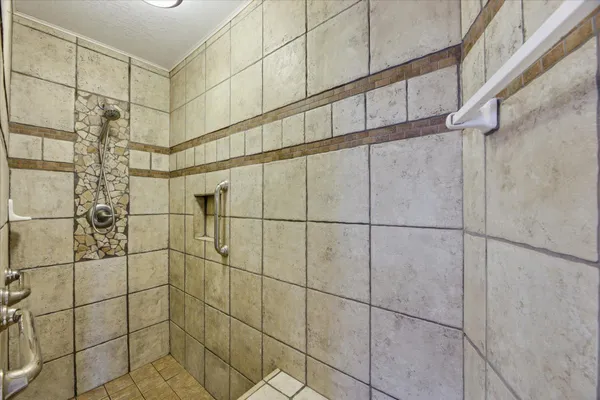 $699,900 | 11462 Highway 15, Brownton, MN 55312