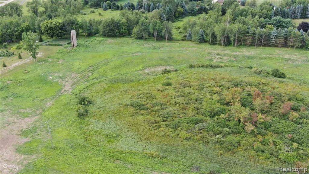32 32 Mile Road Romeo, MI 48065 - Photo 11 of 13