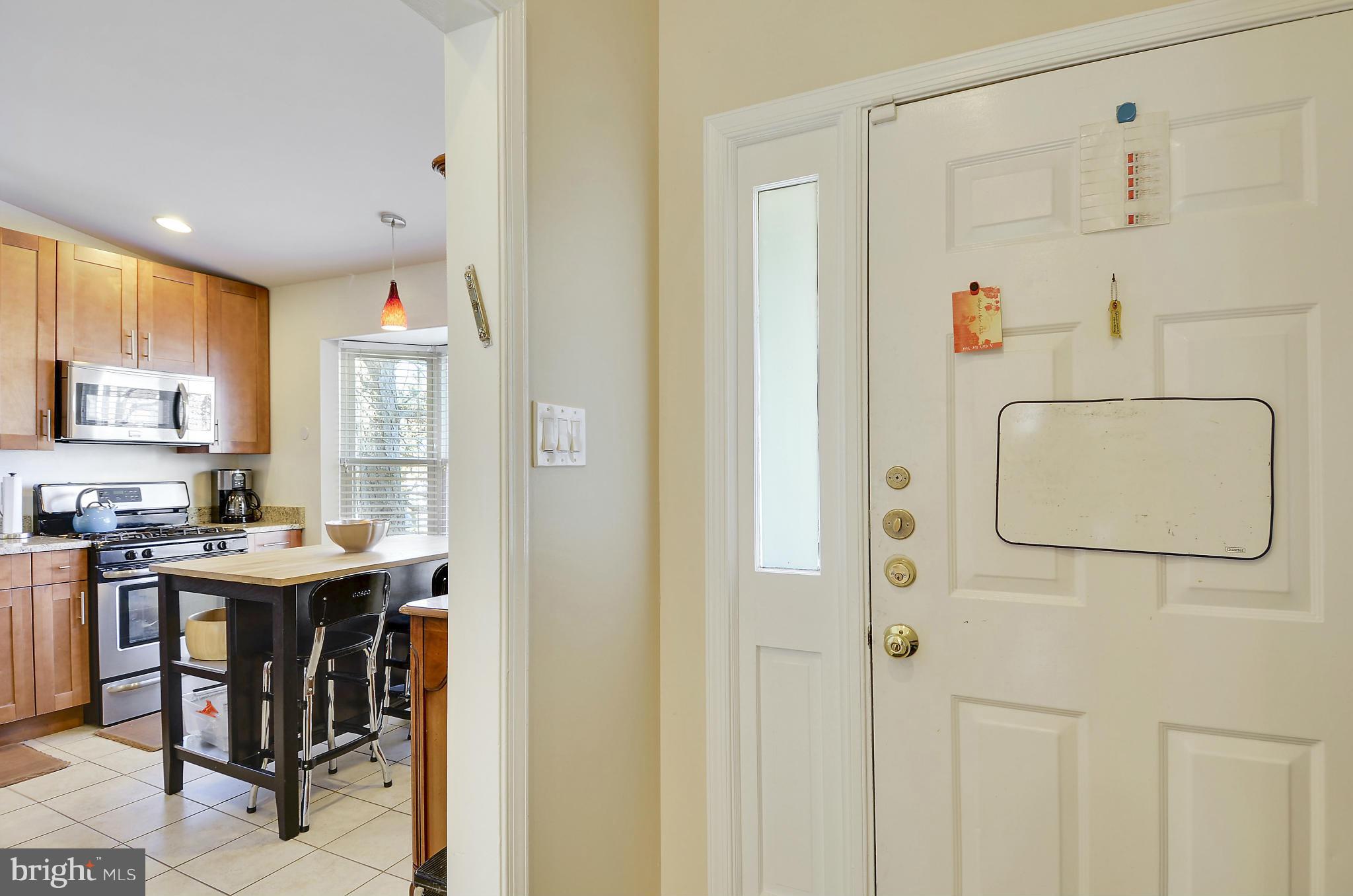 1118 Kersey Road Silver Spring, MD 20902 - Photo 3 of 30 Front Entry Way