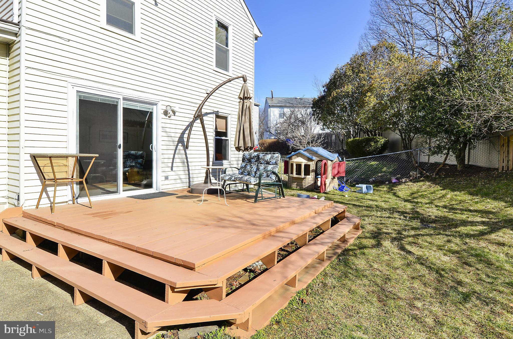 1118 Kersey Road Silver Spring, MD 20902 - Photo 29 of 30 Deck