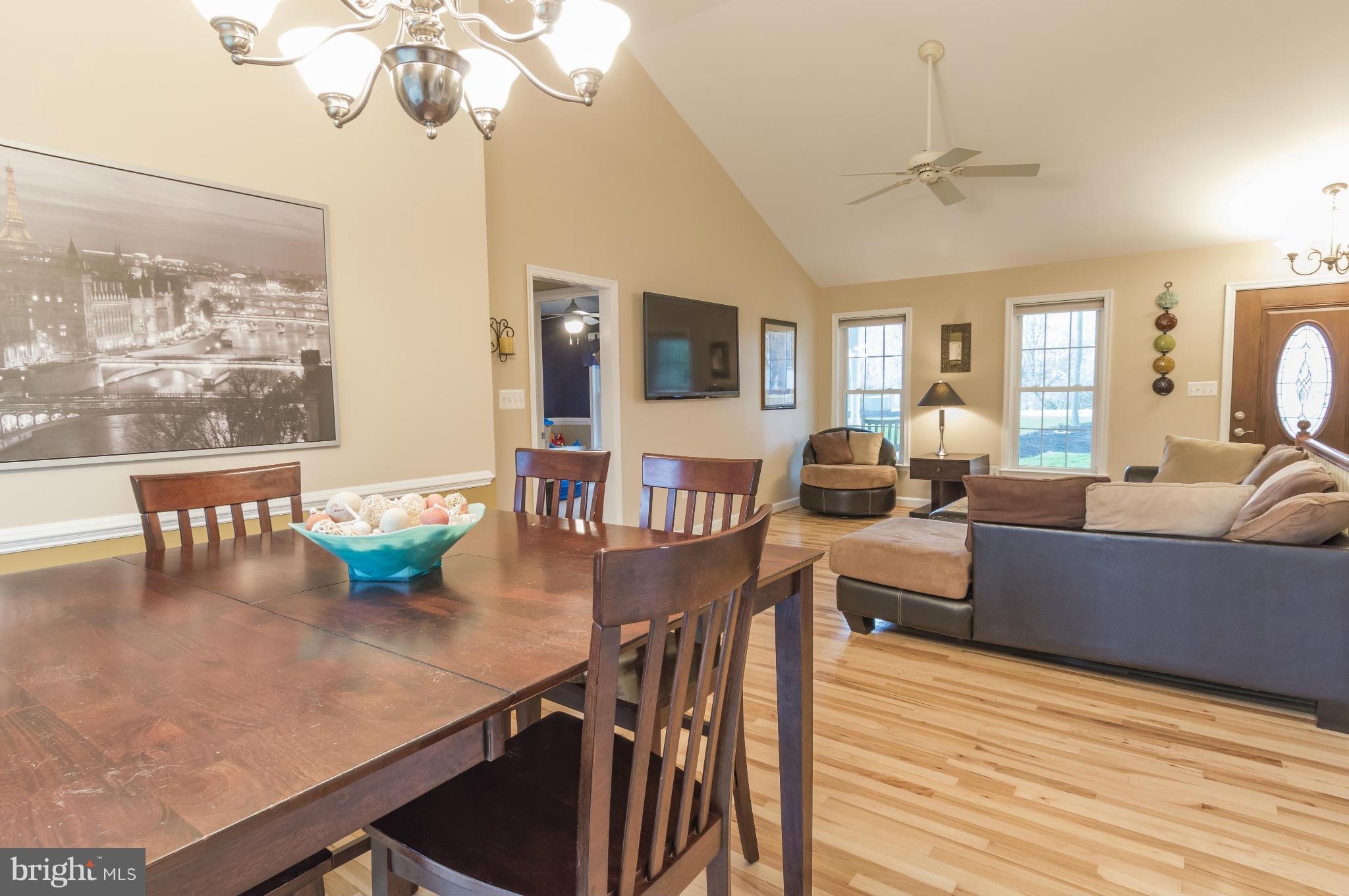 5912 Hillside Road St. Leonard, MD 20685 - Photo 9 of 30 Interior (General)