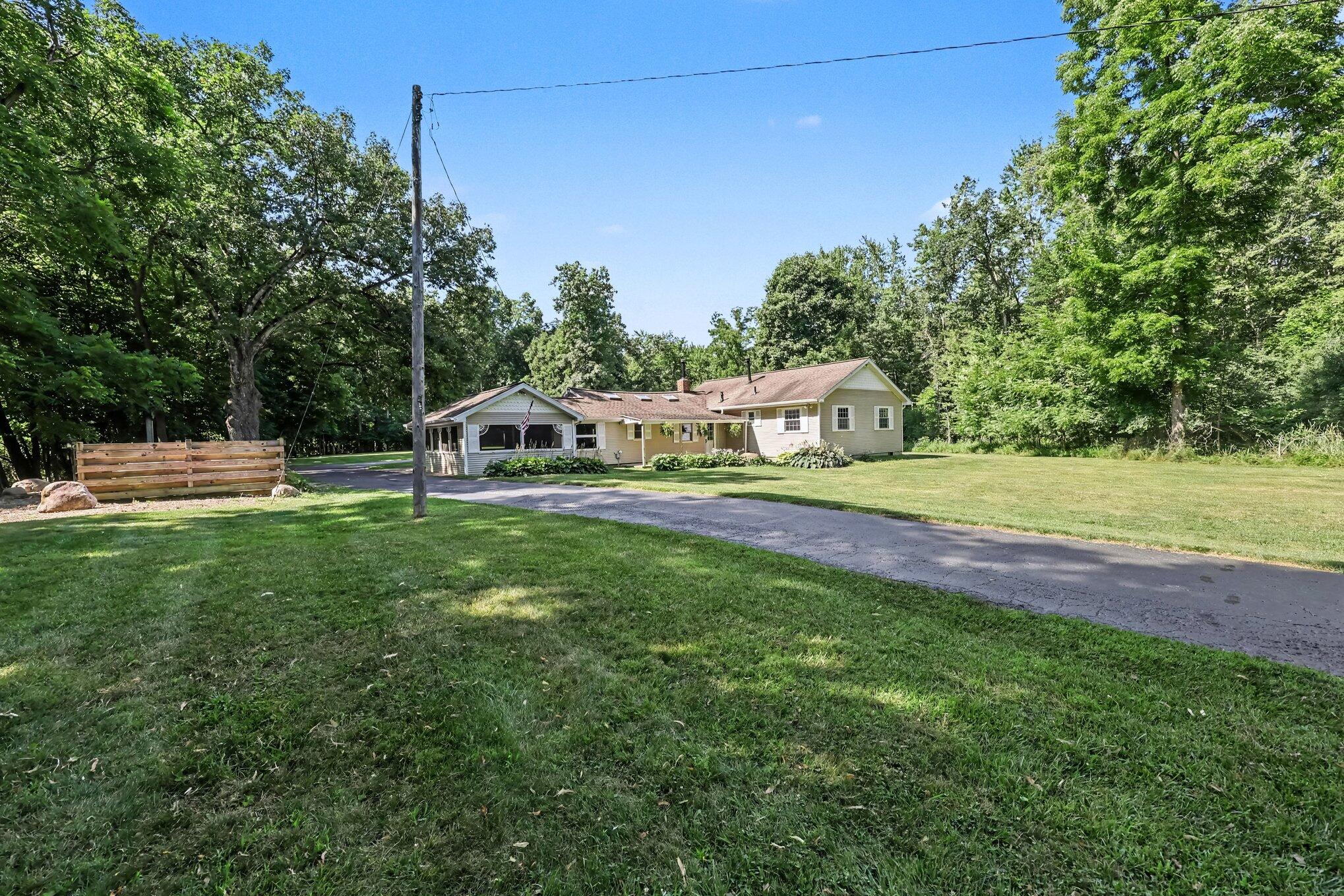 2125 West Kimmel Road Jackson, MI 49201 - Photo 33 of 48 025_file_3894