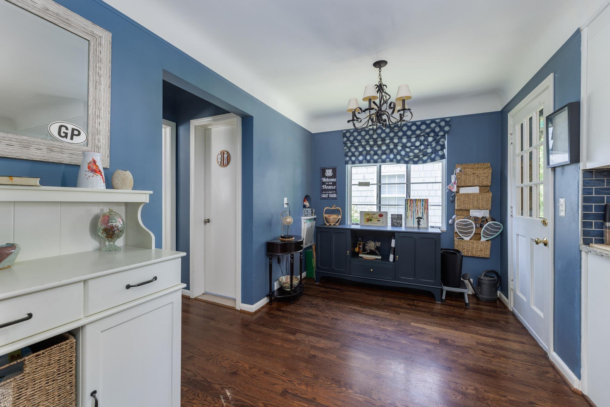 675 Fisher Road Grosse Pointe, MI 48230 - Photo 14 of 51