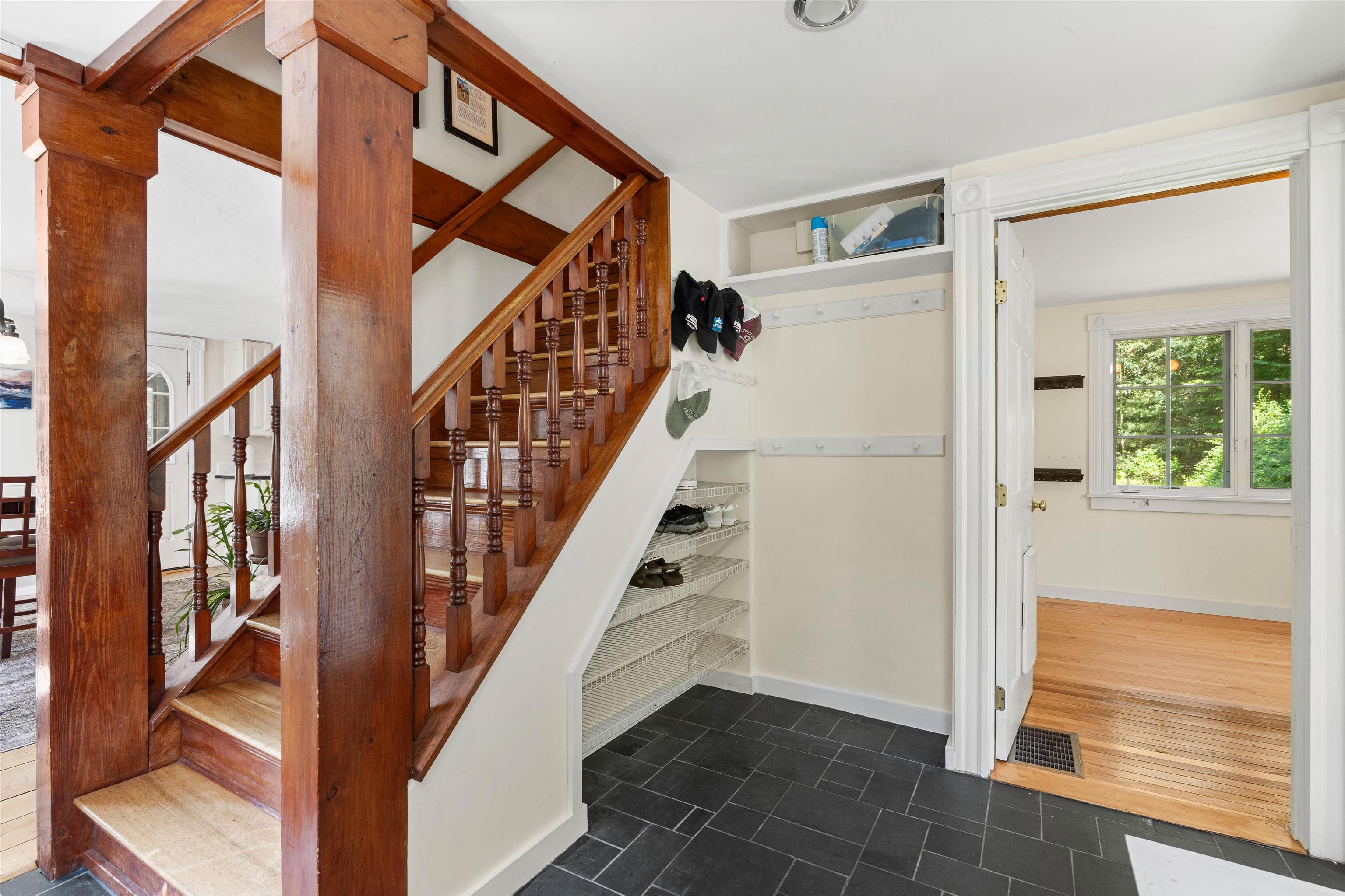 1811 Hopkinton Road Hopkinton, NH 03229 - Photo 13 of 53