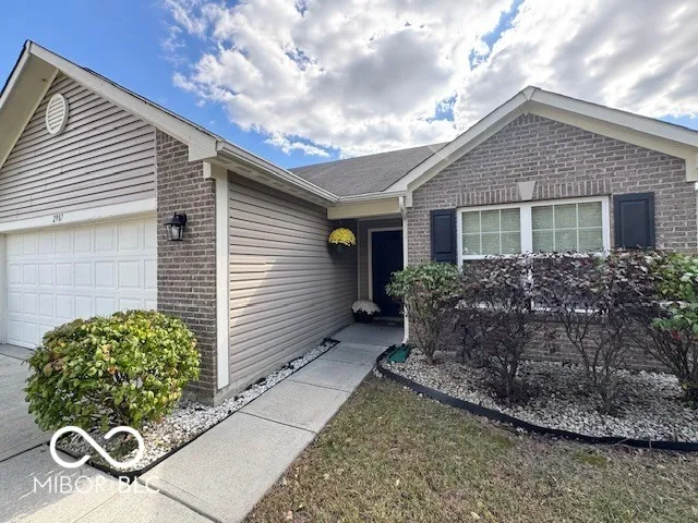 $256,000 | 2987 West Longbranch Drive, Monrovia, IN 46157