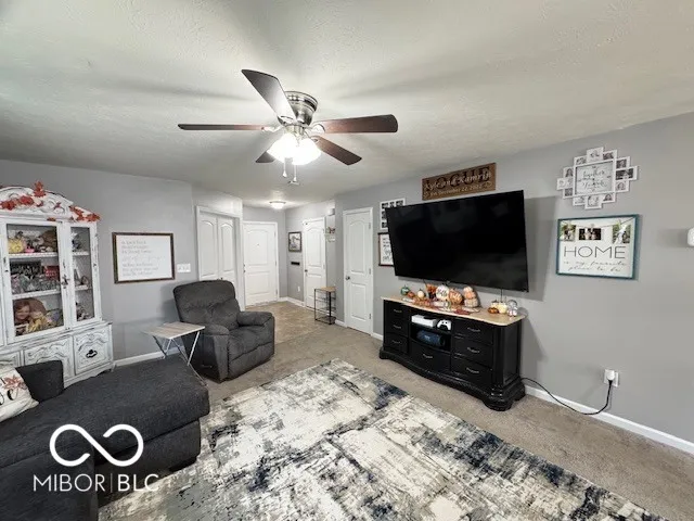 $256,000 | 2987 West Longbranch Drive, Monrovia, IN 46157