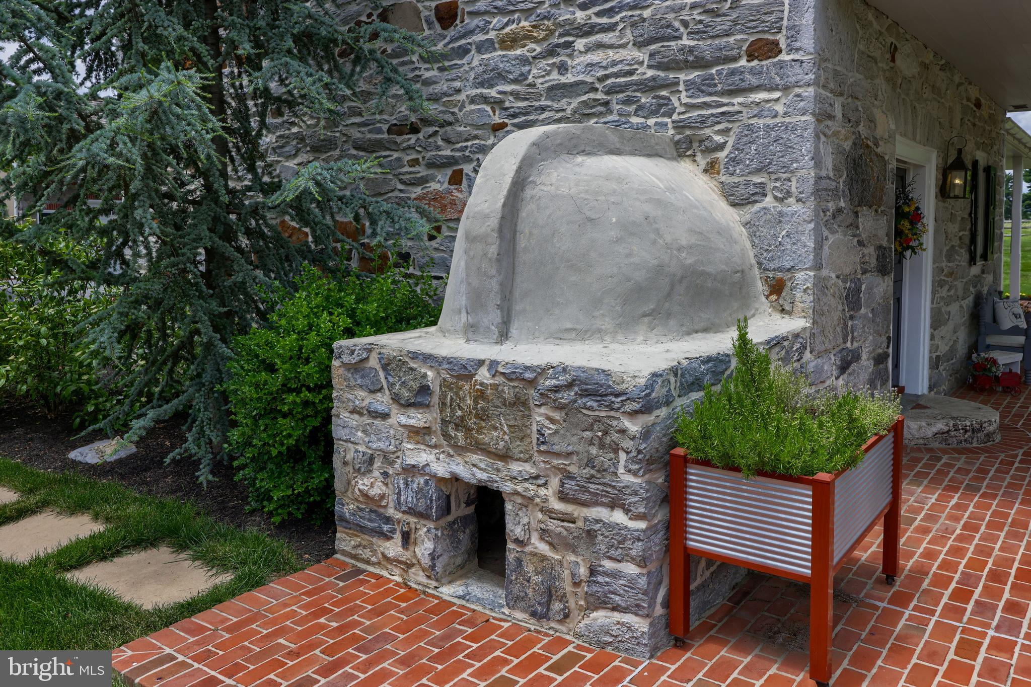 1610 Landis Road Mount Joy, PA 17552 - Photo 22 of 150