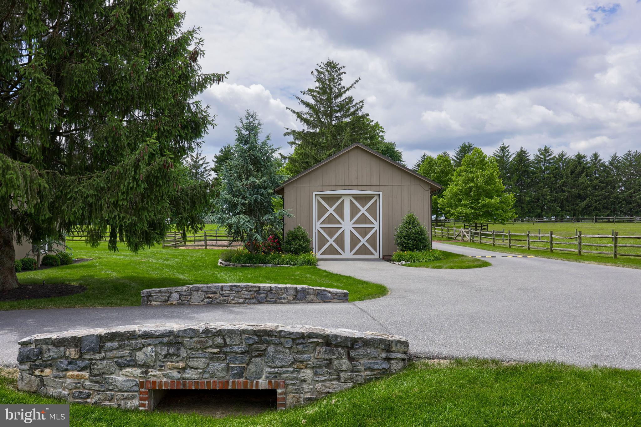 1610 Landis Road Mount Joy, PA 17552 - Photo 30 of 150 a front view of a house with garden