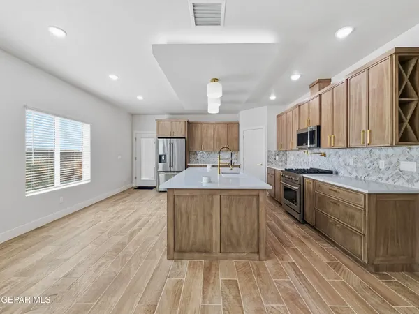 a view of livingroom and hardwood