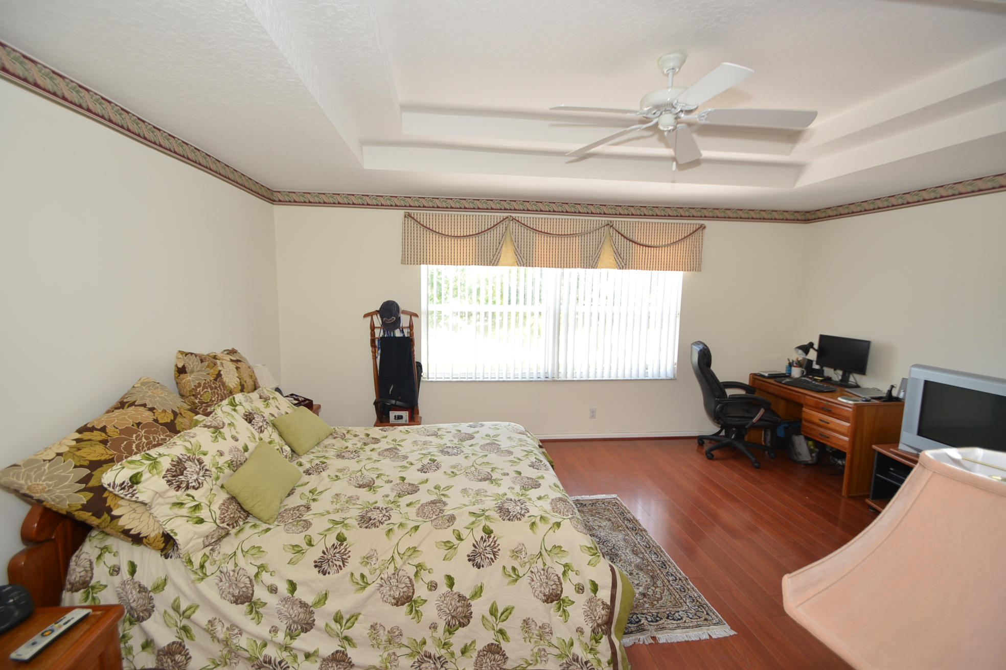 8517 Vía D Oro Boca Raton, FL 33433 - Photo 14 of 32 DSC_7401