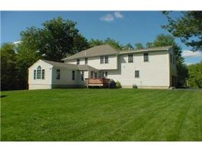36 Stowell Road Bedford, NH 03110 - Photo 5 of 6