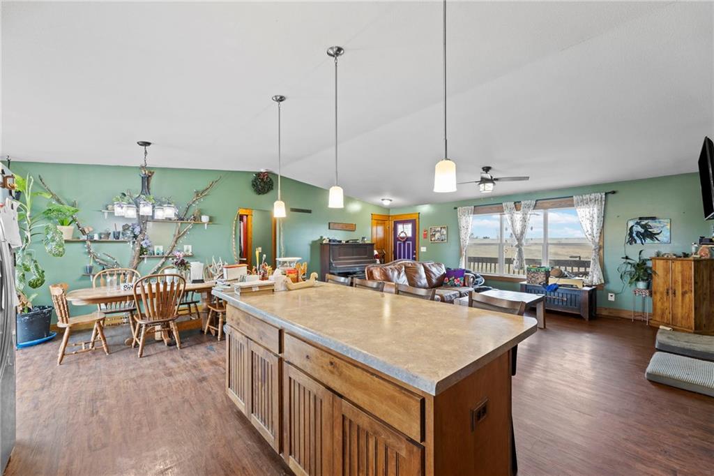 425 Hamilton Road Pomona, KS 66076 - Photo 15 of 56