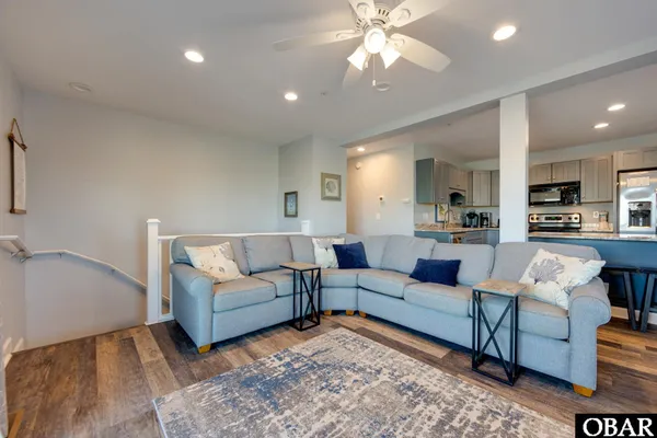 $675,000 | 1245 Duck Road, Unit 205, Duck, NC 27949